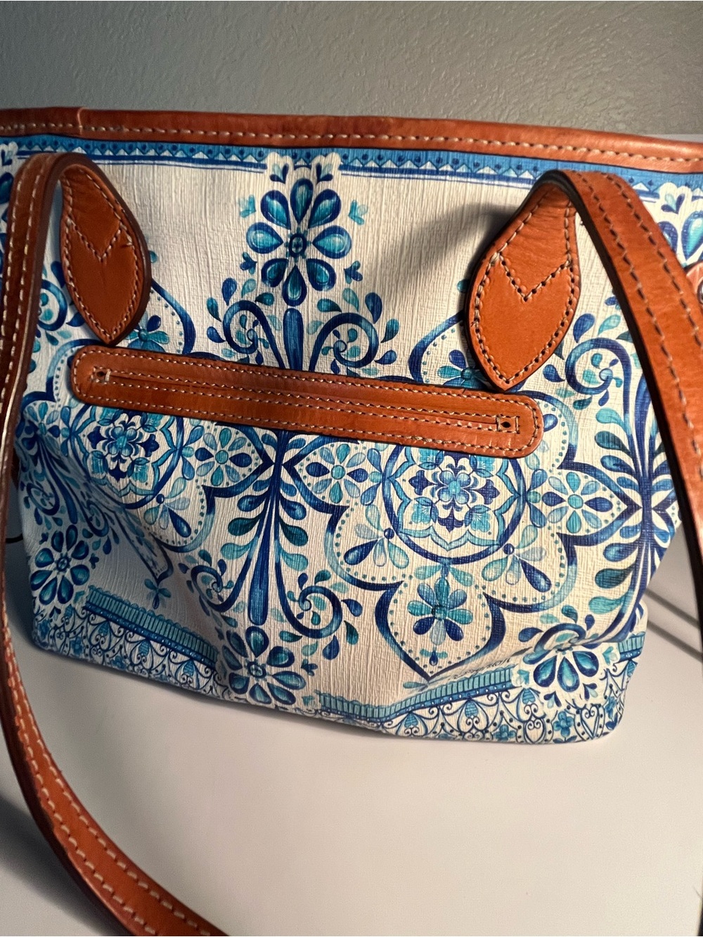 BRIGHTON ππ( RARE ) CASABLANCA COLLECTION πππPrint Tote with Tan Trim π - Picture 7 of 13